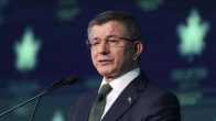 Ahmet Davutoğlu: “Gelecek Partisi’nin Siyasi Faaliyetlerini Sonlandırma Kararı Aldık”