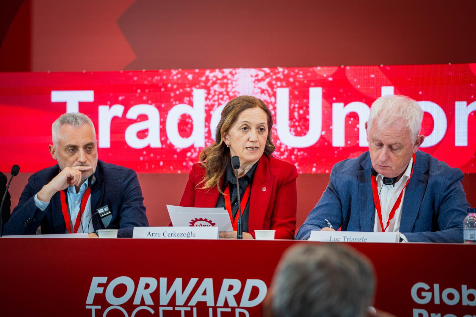 Arzu Çerkezoğlu: “Aşırı Sağ, İşçi Sınıfının Mücadelesiyle Yenilecek”