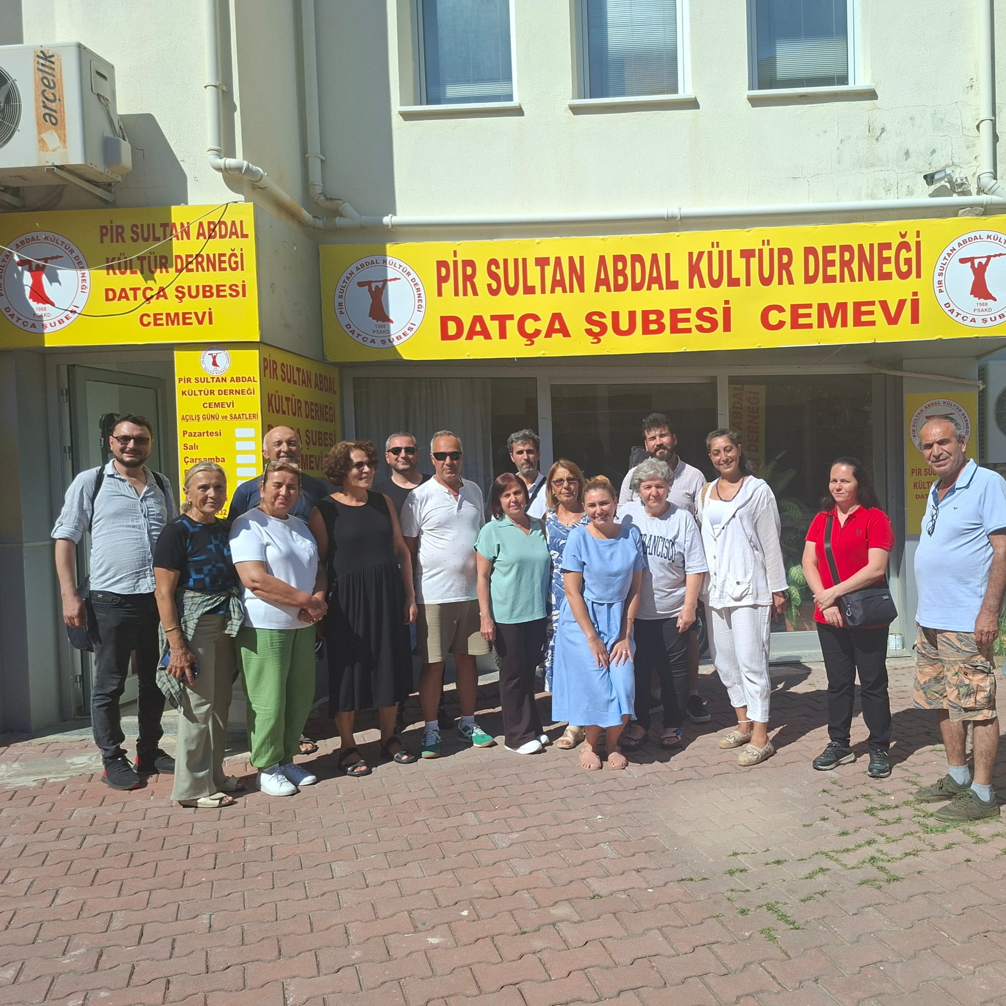 Birlikte Üretiyor, Birlikte Yaşatıyoruz
