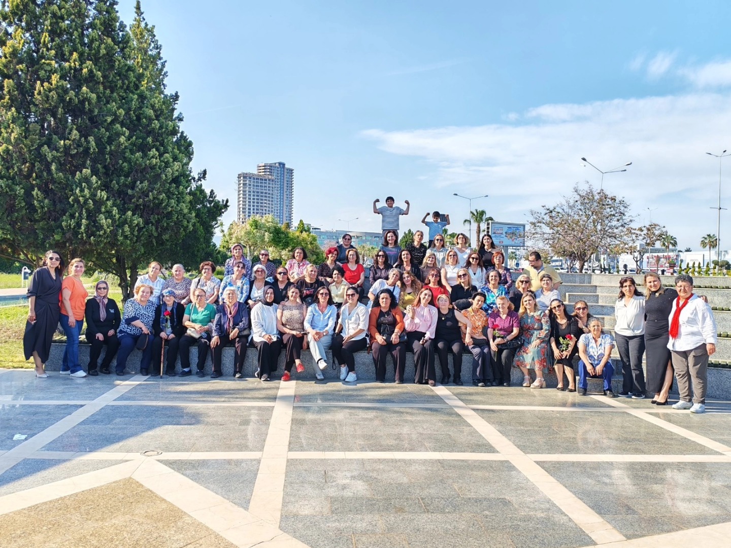 Mersin Cemevi Kadın Komisyonu’ndan Anneler Günü Etkinliği