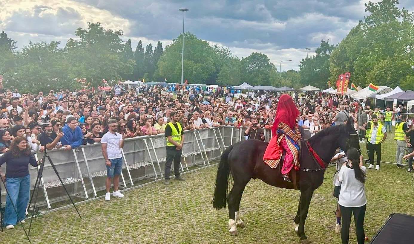 FRANKFURT’TA DERSİM HALKI KENDİ SESİNİ BULDU!
