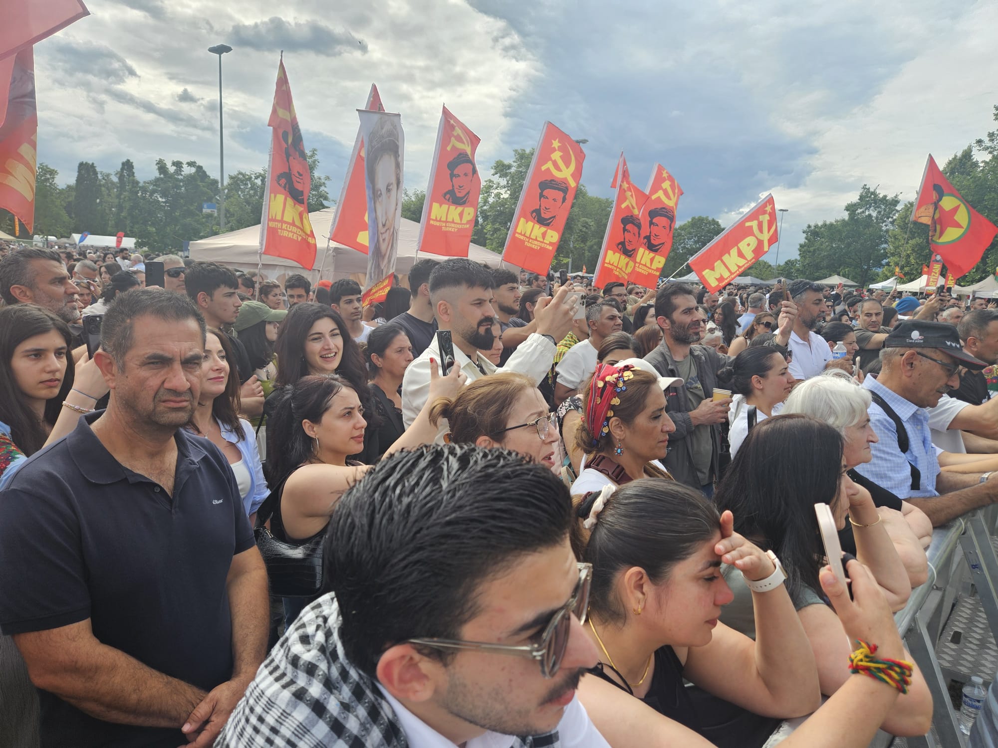 Binler 16. Avrupa Dersim Kültür Festivali’nde Buluştu / Vide